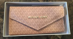 *NEW - Michael Kors Pink 8'' Wallet - Original Box - Imagen 1 de 4