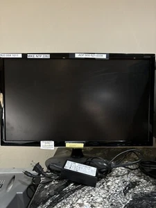 Samsung S22D300NY 21.5 LED Computer Monitor With Power and VGA Cables VGC - Picture 1 of 4