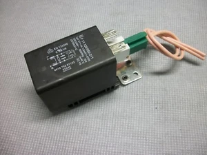 WHIRLPOOL MODEL WFW9200SQ02 WASHER PART CAPACTOR - Picture 1 of 6