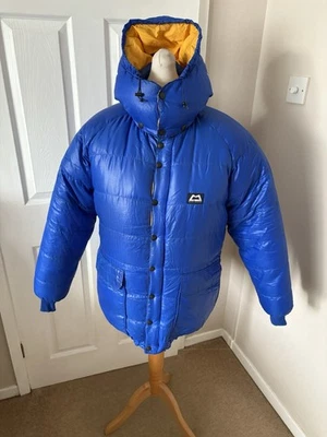 Men’s Vintage 80’s Blue & Yellow Mountain Equipment Annapurna Puffer Jacket M - Image 1 of 4