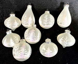 9 Ornamenti Natale Vintage 4" Iridescenti Vetro Sgelato Alberi Dipinti - Foto 1 di 3