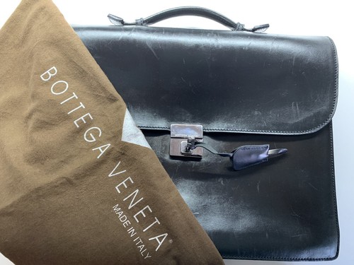 bottega veneta valigetta nera vera pelle 6 sezioni ??