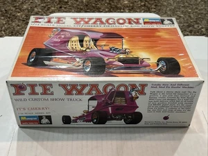 MONOGRAM PIE WAGON ORIGINAL FACTORY SEALED KIT! #PC192 CIRCA 1968! VMCP! - Picture 1 of 5