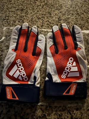 Carlos Correa Astros Game Worn Used Adidas White/Blue CC1 Batting Gloves XL Pair - Image 1 of 4