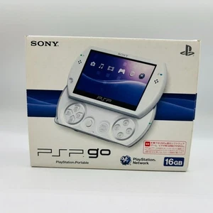 Sony PSP Go 16GB Pearl White N1000PW Japan Portable Console Retro Gaming - Picture 1 of 10