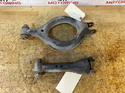 Braços de controle superiores traseiros 90-96 Nissan 300zx Z32 esquerda ou direita TT OEM 0735 - Imagem 1 de 4