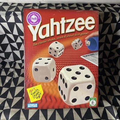 YAHTZEE Dice Game Hasbro Parker Brothers NOS New Sealed 2005 - Image 1 of 4