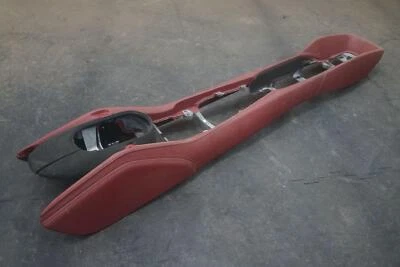 Consola central reposabrazos marco base portador túnel 87278112 Ferrari 488 GTB 2016 Foto 1 de 4