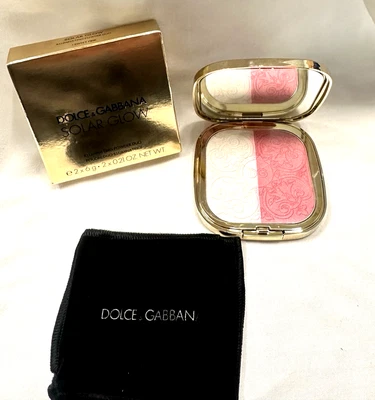 Dolce & Gabbana Illuminating Powder Duo Blush/hghlighter~Sweet Pink~New in Box - Image 1 of 2