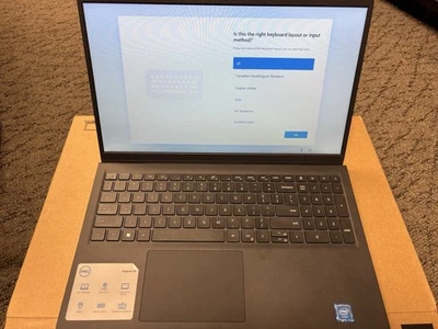 Dell Inspiron 15 3000 15.6" (128GB SSD, Intel Celeron N4020, 1.10GHz, 4GB... Foto 1 de 4