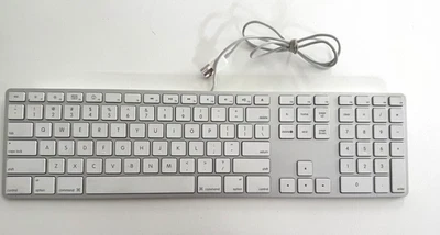 Teclado Apple Ultradelgado Delgado con Cable Aluminio 2 x Puertos USB A1243 Foto 1 de 4