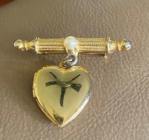 Gold Tone Locket Pearl Pin 1-1/2” - Picture 1 of 8