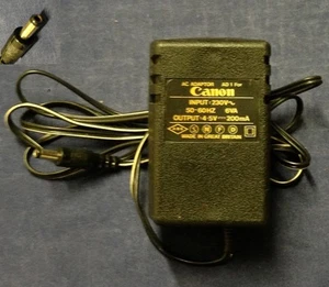 Original Charger Canon Ad 1 AD-1 AD1 4.5V 0.2A 5.5mm/2.5mm - Picture 1 of 1