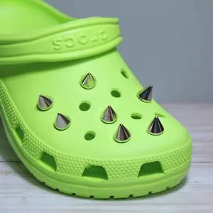(8-teiliges) Set Silber Metall Spikes Punk Schuh Charms für Krokusse - Bild 1 von 5