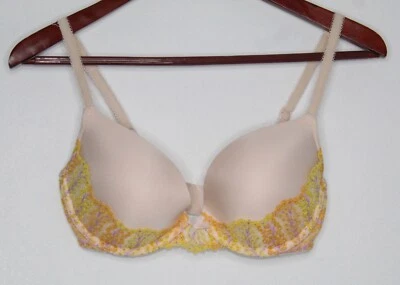 Sujetador push up acolchado de encaje amarillo púrpura beige 34D muy sexy Victoria's Secret Foto 1 de 4