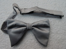 GREY LONG POINTED 5 INCH WIDE adjustable polyester BOW TIE CEDAR WOOD STATE
