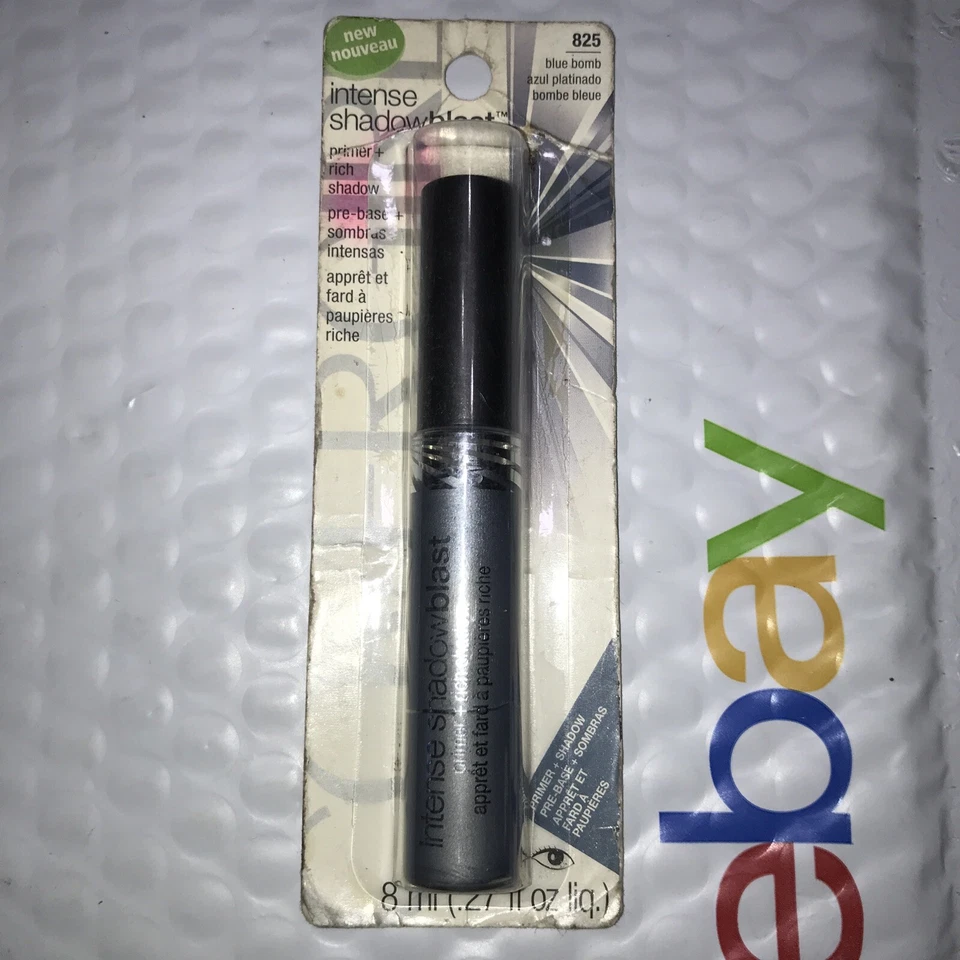 COVERGIRL Intense ShadowBlast Eye Shadow Blue Bomb 825