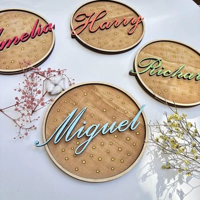 Letrero de madera personalizado para guardería - Nombre personalizado pintado a mano decoración de habitación de bebé Foto 1 de 4