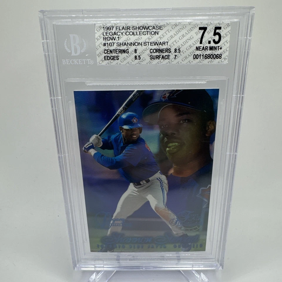Shannon Stewart 1997 Flair Showcase #107 Row 1 Legacy Collection /100 BGS 7.5 - Image 1 of 2