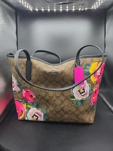 Coach City Tasche aus charakteristischem Canvas Vintage Rosenmuster - Bild 1 von 3