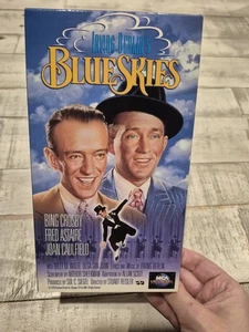 Blue Skies (VHS, 1994) - Imagen 1 de 6