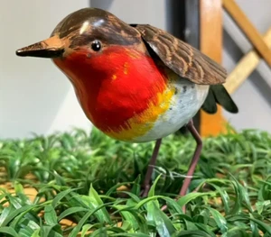 Rústico, Pintado a Mano Metal Pechos de Rosa Grosbeak Pájaro Réplica Estatuilla Decoración - Imagen 1 de 2