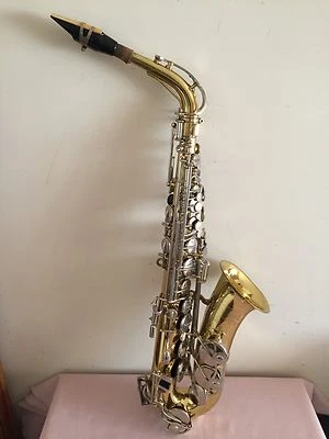 Vintage Bundy II Saxophone ( The Selmer Company . U.S.A )#1244340 - Image 1 of 4
