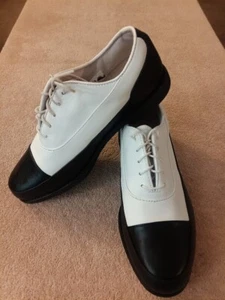 TZ GOLF - Stylish FootJoy Europa Collection Women's Size 6.5 M Golf Shoes #99354 - Picture 1 of 9