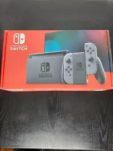 Nintendo Switch HAC-001(-01) 32GB Console with Gray Joy‑Con - Picture 1 of 2