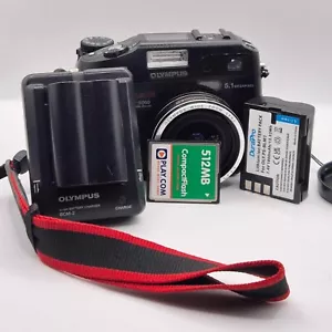 Olympus Camedia C-5060 with Kodak CCD, Wide Zoom 5.1MP, Camera Black, Working - Picture 1 of 22