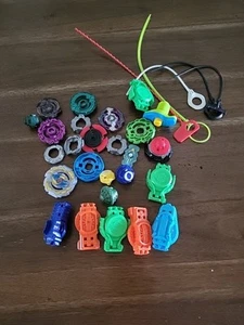 Beyblade  Lot Spinners Metal Pieces / Ripcords / Launchers Takara Tomy - Picture 1 of 2
