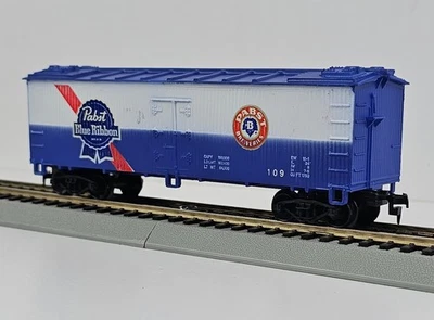 HO Life-Like 08522 Pabst Blue Ribbon Old Time Billboard Reefer Car NOS New - Image 1 of 4
