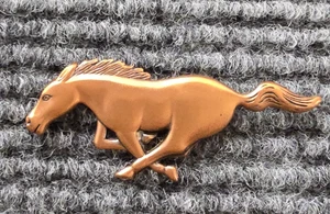 Vintage Copper Galloping Running Horse Musting Pin Brooch 2.5" Brushed Copper - Picture 1 of 11