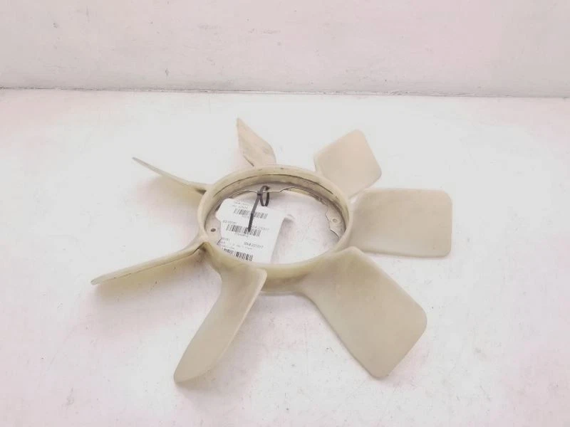 07-18 丰田 TUNDRA 5.7L 8CYL Radiator 冷却风扇组件  — 第 1/4 张图片