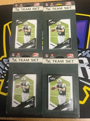 Lot of (4) 2009 Score New York Jets Factory Team Sets 10 Cards Each - Image 1 of 2
