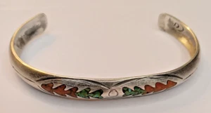 Vintage Stanley Bain Navajo Sterling Cuff with Crushed Coral and Turquoise Inlay - Bild 1 von 10