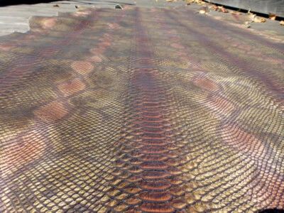 Piel de vaca XXL piel de cuero multicolor en relieve y estampado piel de serpiente de pitón Foto 1 de 4