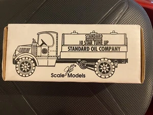 1935 Amoco Mack Tanker Bank by Scale Models GJ-3006 Made in USA w/ COA - Picture 1 of 3