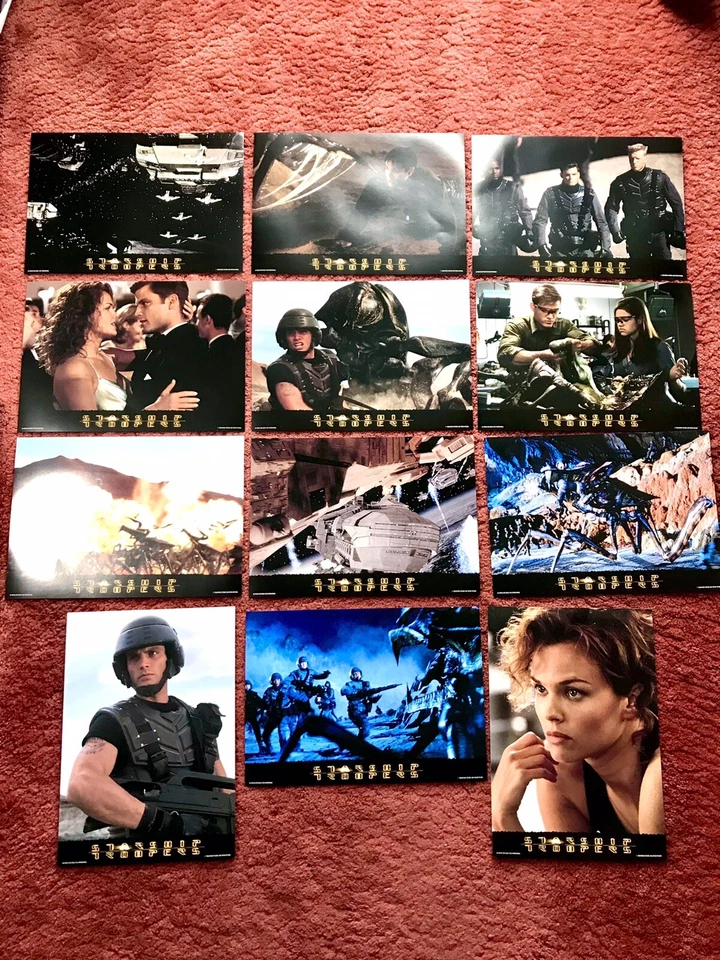 Starship Troopers Aushangfotos 12 Stck. Caspar van Dien, Dennis Richards - Bild 1 von 1