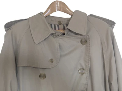 Gabardina vintage Burberrys London para hombre forro a cuadros Nova cinturón caqui talla 52R Foto 1 de 4