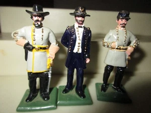 Lot of 3 "Wall" Pewter Toy Soldiers - Picture 1 of 3