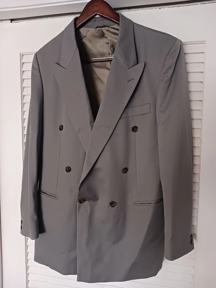 Abrigo Deportivo De Colección Brioni Verde Pálido Doble Pecho 44L Lana Foto 1 de 4