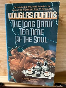 The Long Dark Tea-Time of the Soul Douglas Adam’s Pocket 1990 1st pnt McClean cv - Picture 1 of 3
