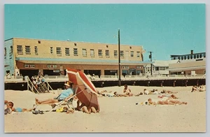 Postcard Greetings from Rehoboth Beach Delaware Sun View Motel - Picture 1 of 2