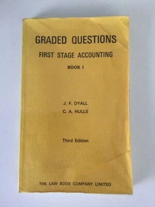 Graded Questions First Stage Accounting Book 1 : Dyall/Hulls 1977 -FREE POSTAGE - Picture 1 of 5