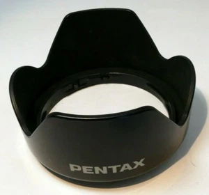 Pentax 67mm Lens Hood Shade 67mm twist on type - Picture 1 of 6