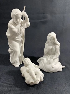 AVON "HOLY FAMILY" Nativity Collectibles BABY JESUS, MOTHER MARY, JOSEPH 1981 - Picture 1 of 8