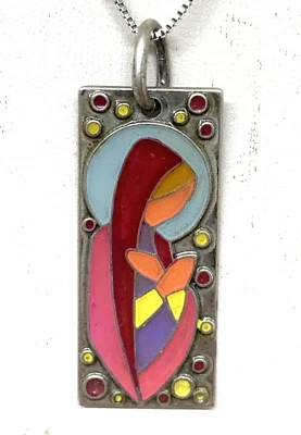 MADONNA CIONDOLO ANNI 70 IN ARGENTO CON SMALTO A FUOCO POLICROMO E CATENINA 925 - Immagine 1 di 4