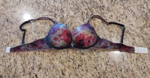 Reggiseno push up Victoria's Secret imbottito con ferretto taglia 32A floreale nero🔥🔥 - Foto 1 di 20