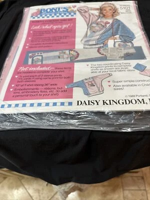 Daisy Kingdom Women’s Sweatshirt Kit - Image 1 of 4